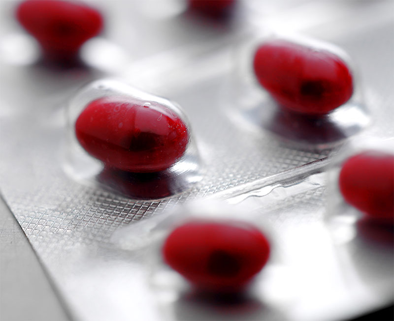 Blister mit roten Tabletten